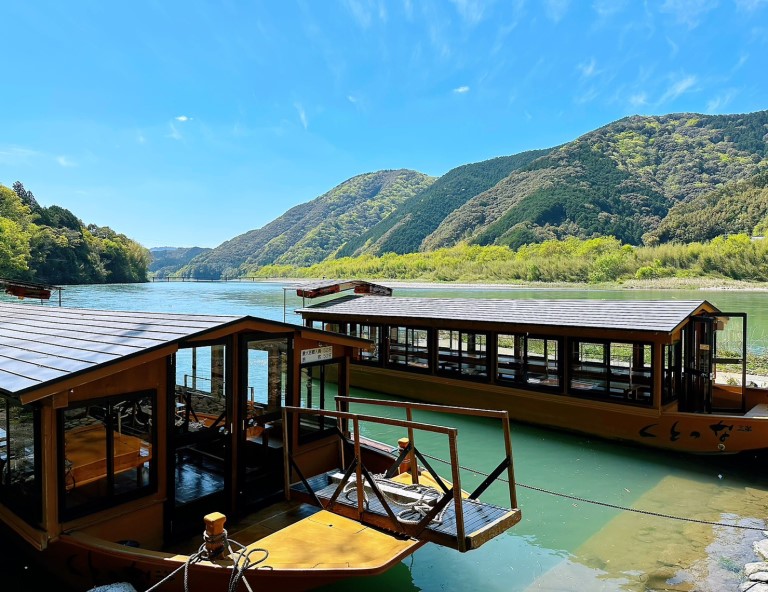 【璀璨四國】四萬十川屋形船．鰹魚炙燒體驗．雲之上圖書館．高知城．溫泉饗宴5天