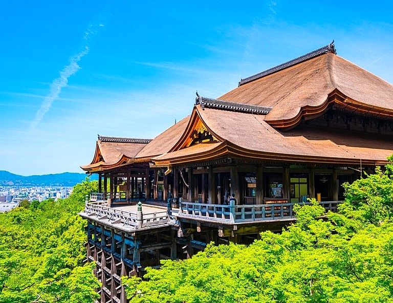 【關西超值選】日本環球影城．國寶清水寺．勝尾寺．童話合掌村．奈良萌鹿 6天