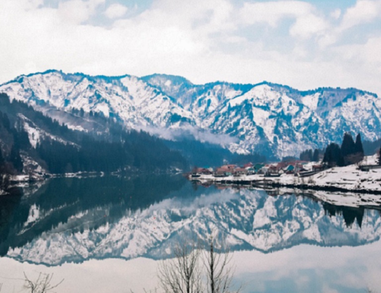 【冬戀星東北】藏王樹冰．銀山溫泉．飯豐雪樂園．大內宿．採草莓．藏王狐狸村 5天