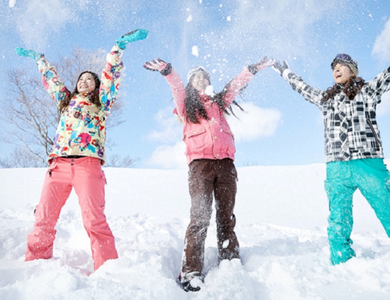 【冬遊星東北】藏王樹冰纜車．銀山溫泉．飯豐雪樂園．雪中採草莓．百選名湯宿 5天