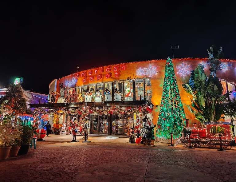 【沖繩賀新春】今歸仁賞櫻．採草莓．波上宮．美麗海．玉泉洞．瀨長島．美國村５天