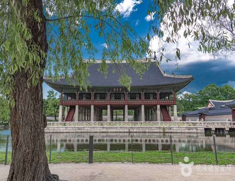 【易起玩出真韓味】LUGE斜坡滑車．景福宮．島潭三峰．汗蒸幕5天