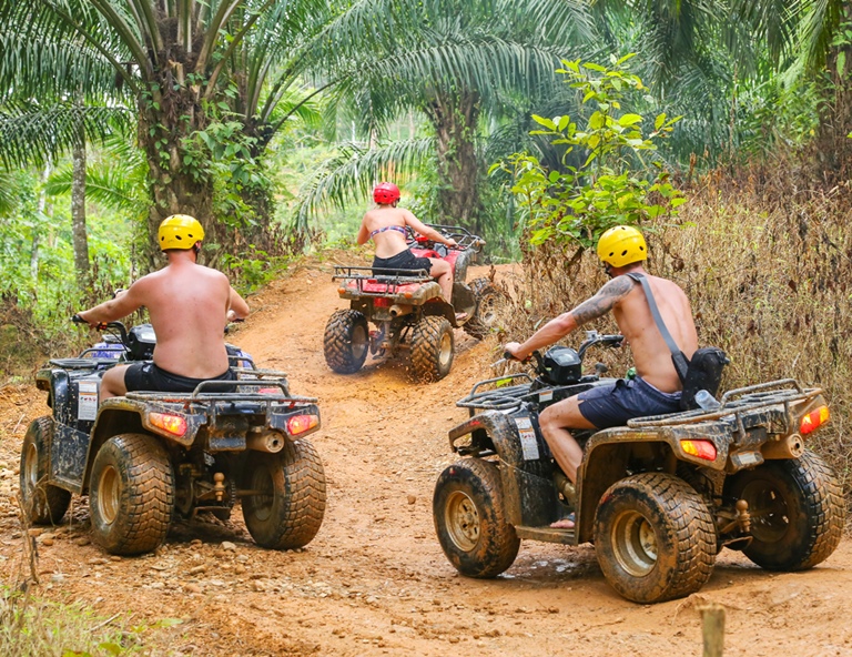 【虎哩普吉 ｜五星4天】週末狂熱、繽紛夢幻劇場