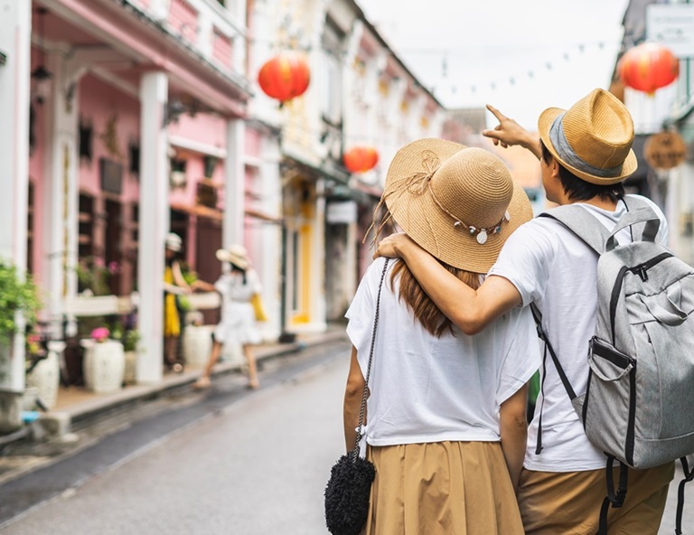 【駿馬迎春．遇見普吉】6天