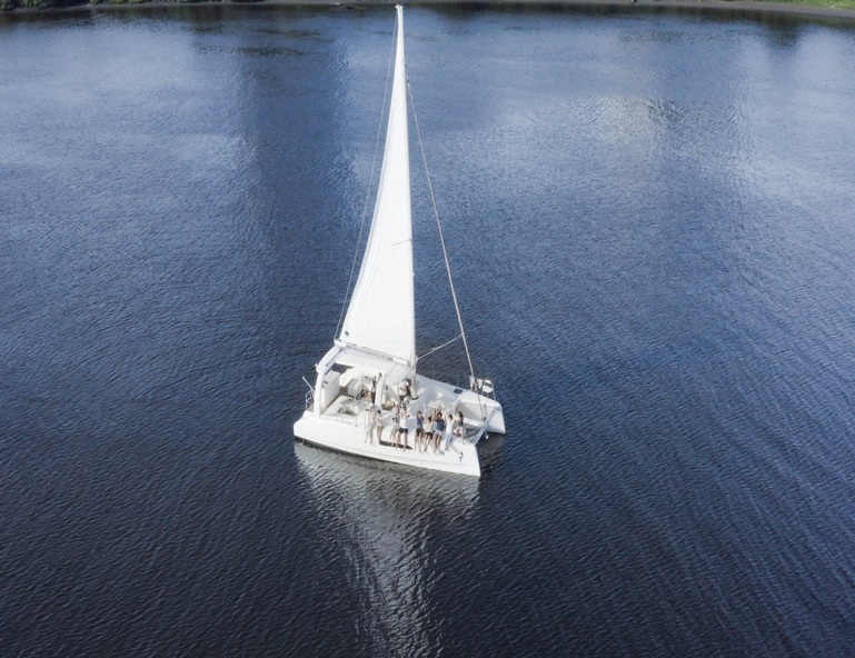 【玩體驗】36呎雙體帆船體驗1小時