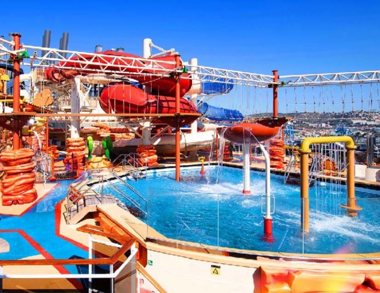 日本東京港出發．移航．基隆5天