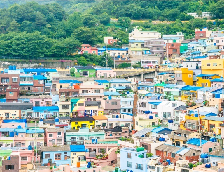 台中GO【饗戀釜山】噹噹炸雞主題樂園.E WORLD.海雲台海岸觀光列車.太宗台5天